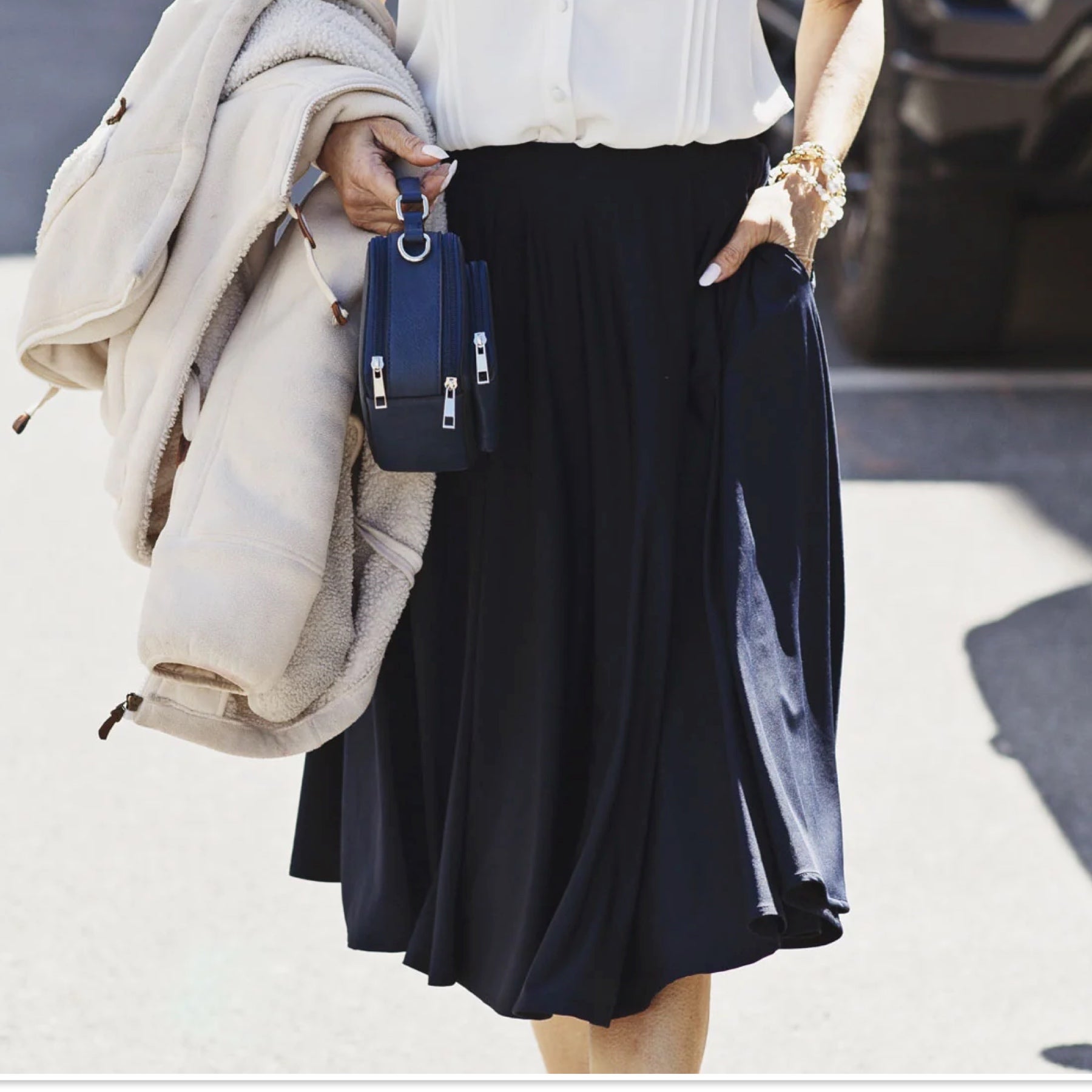 KARINA DOROTHY SKIRT IN SOLID BLACK | CLOTHWARE